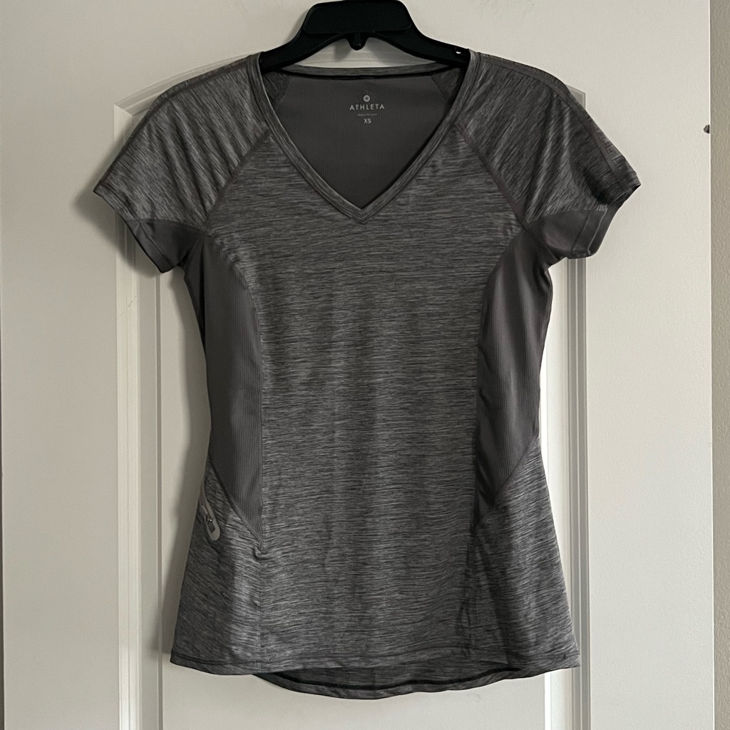 Athleta V-Neck Athletic Top